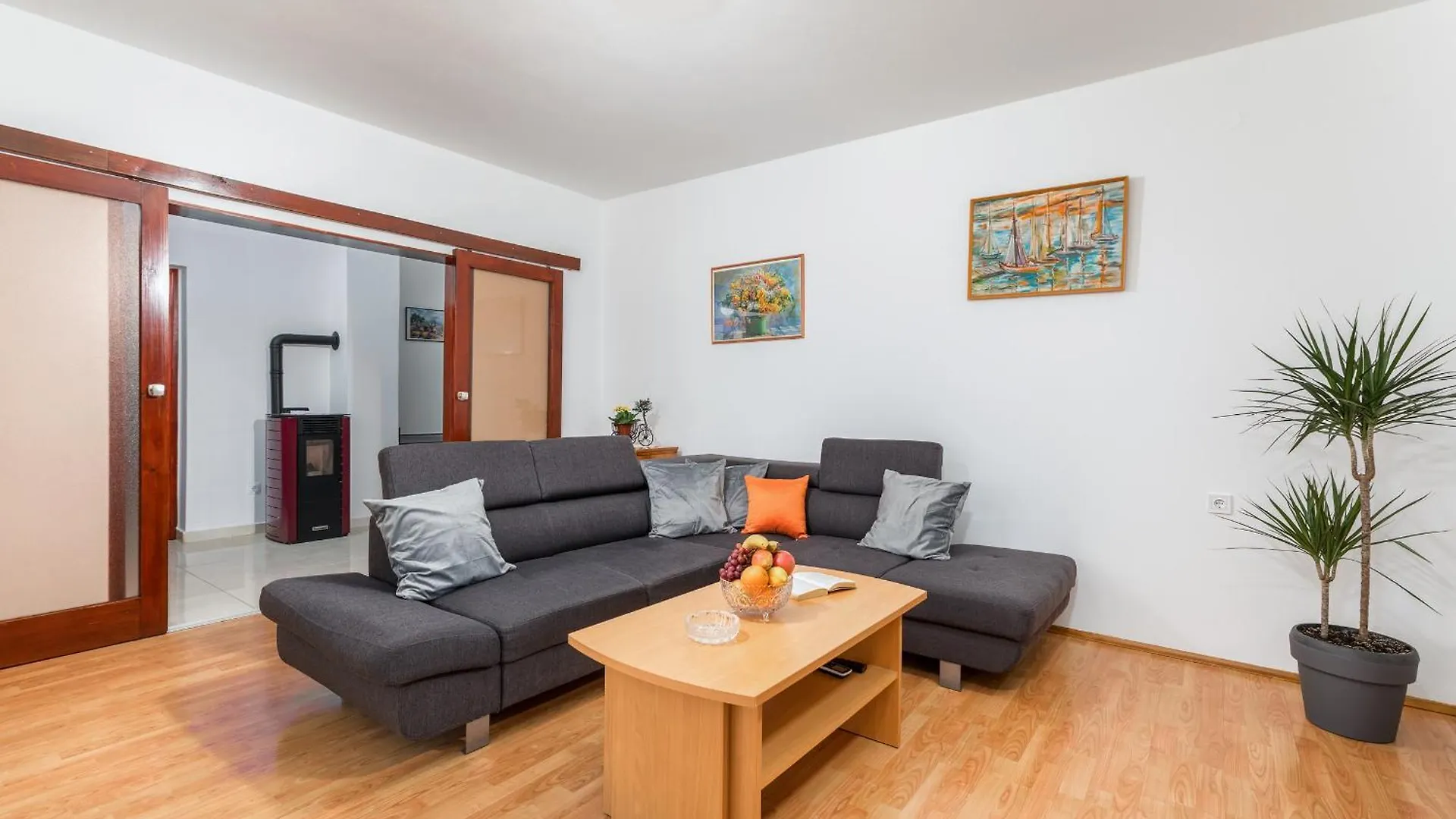 Vila A & E Valbandon Croacia